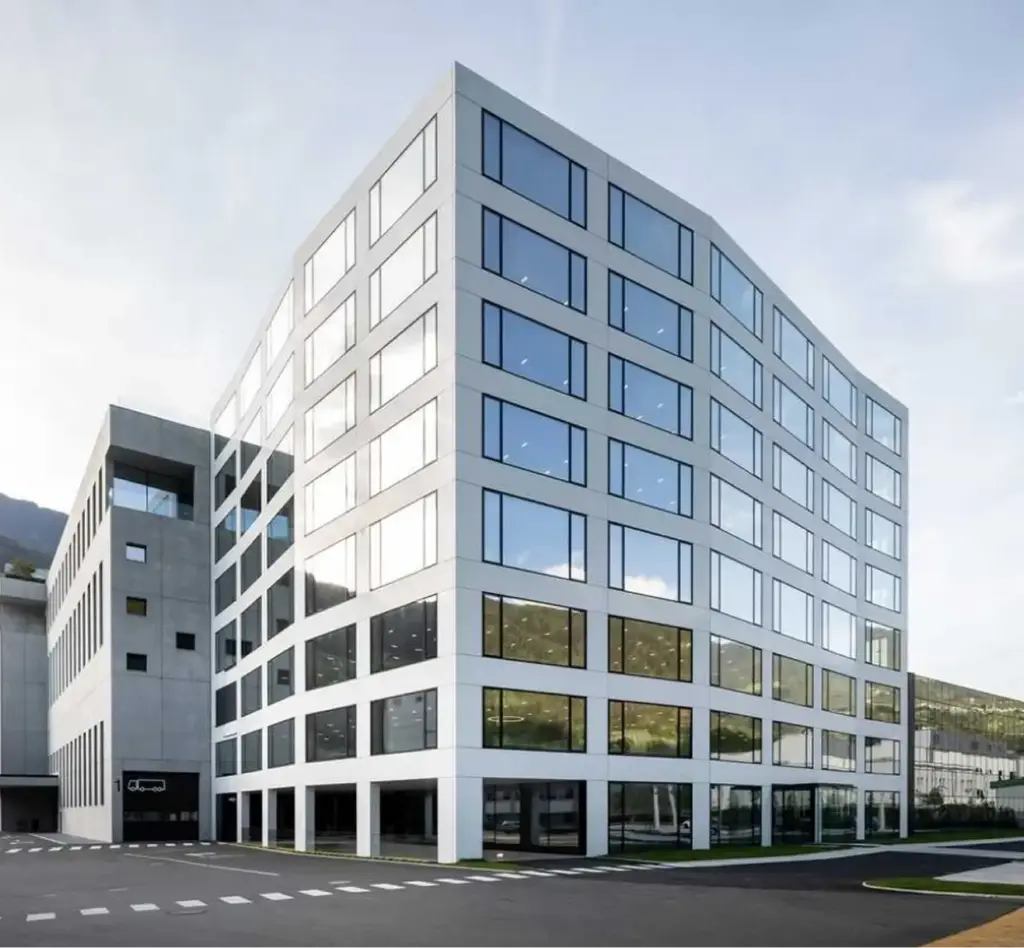 PROGRESSグループ