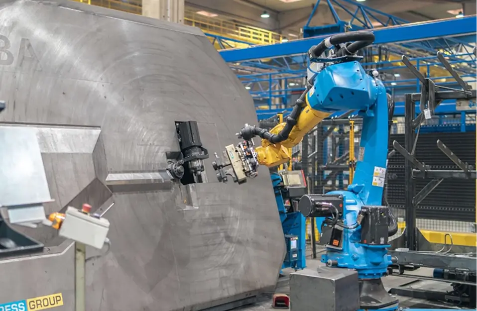 鉄筋自動切曲機：EBA 16 3D